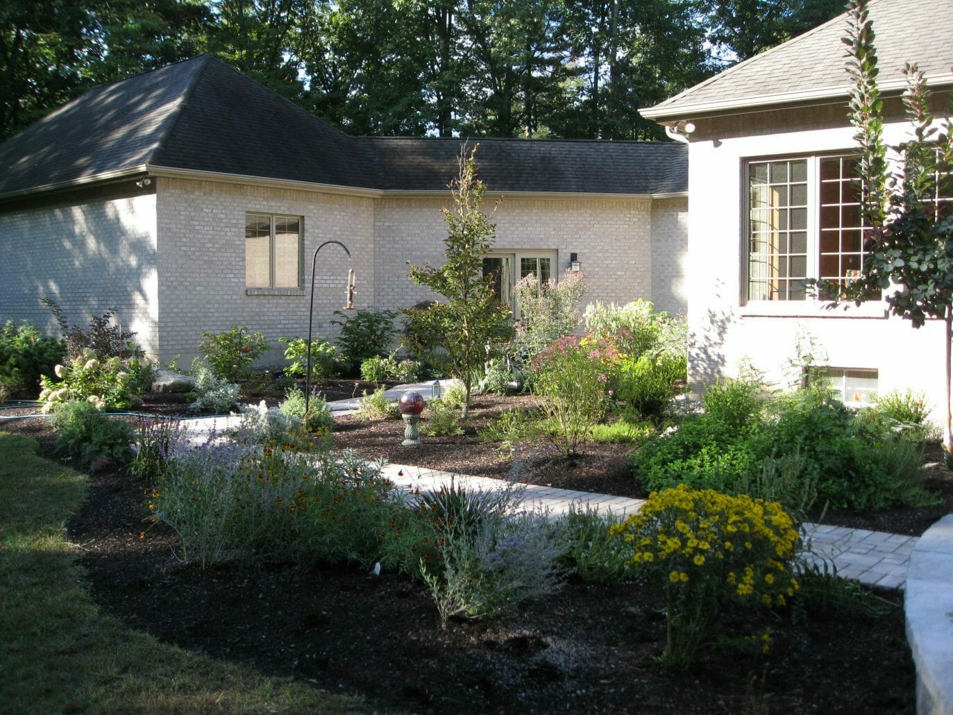 IMG 4832 1373x1030 - Landscape Installation Project Consulting