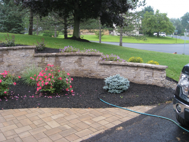Latham Albany NY front walkway landscape design 640x480 c - Hardscape Entry Courtyard Installation Latham, NY