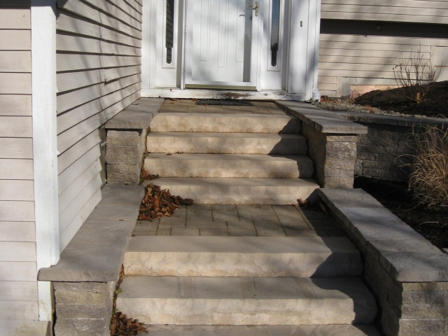 Latham NY hardscape designer front steps e1456513420215 640x480 c - Hardscape Entry Courtyard Installation Latham, NY